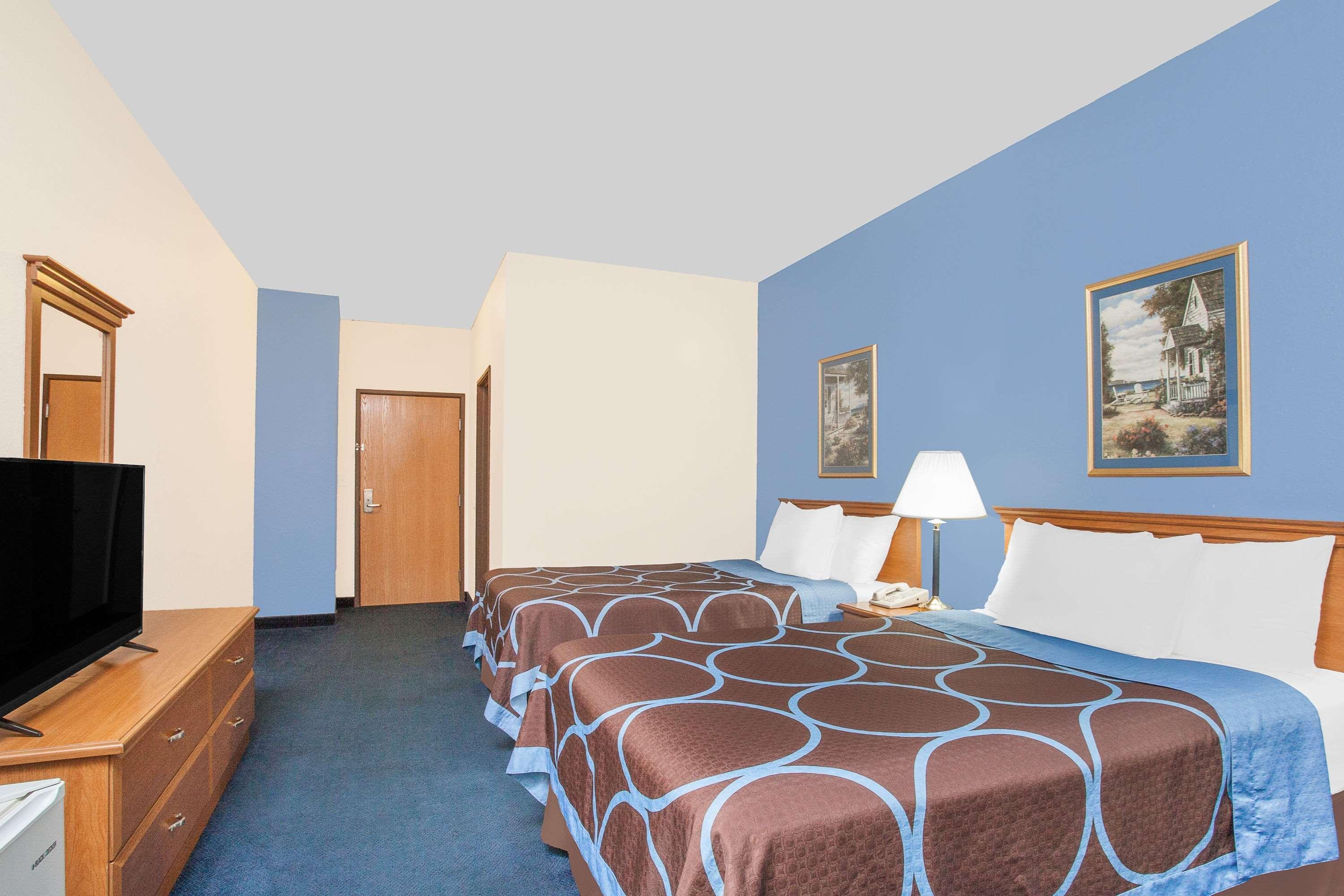 Super 8 by Wyndham Cobleskill NY Eksteriør bilde
